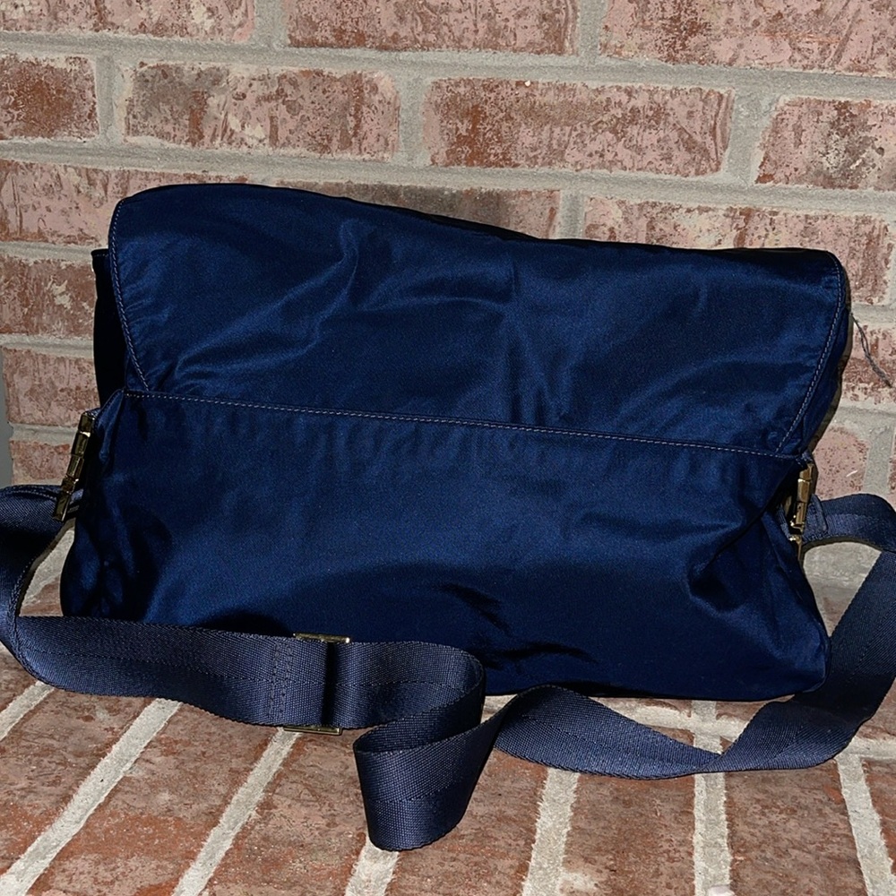 Womens Tory Burch navy blue diaper carrier - Picture 8 of 13